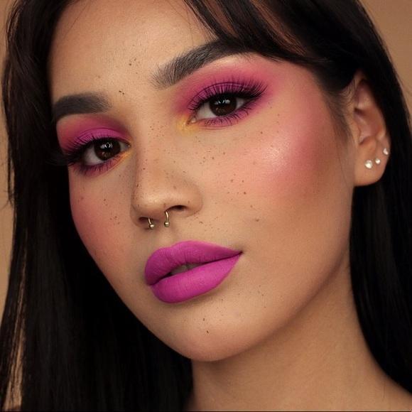 🆕 | 🟪 Lime Crime Dragon Fruit - Picture 1 of 9